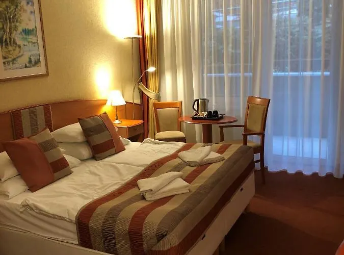 Hotel Spa Heviz Ξενοδοχείο 4*