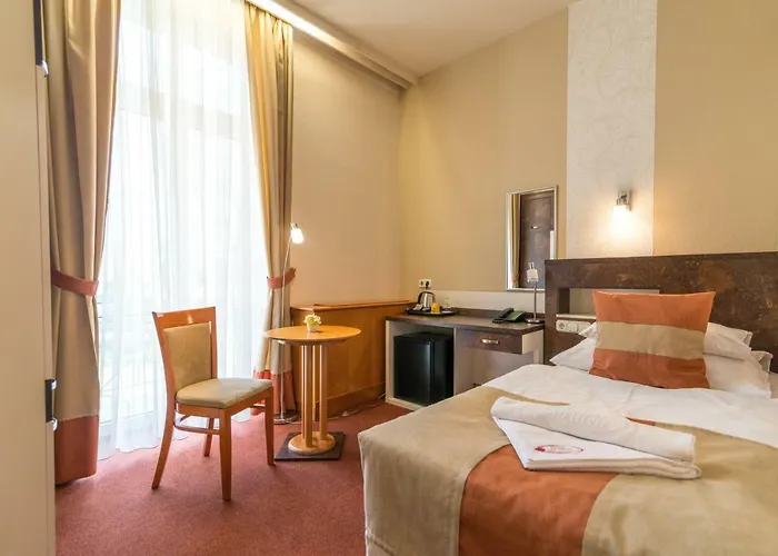 Hotel Hotel Spa Hévíz 4*